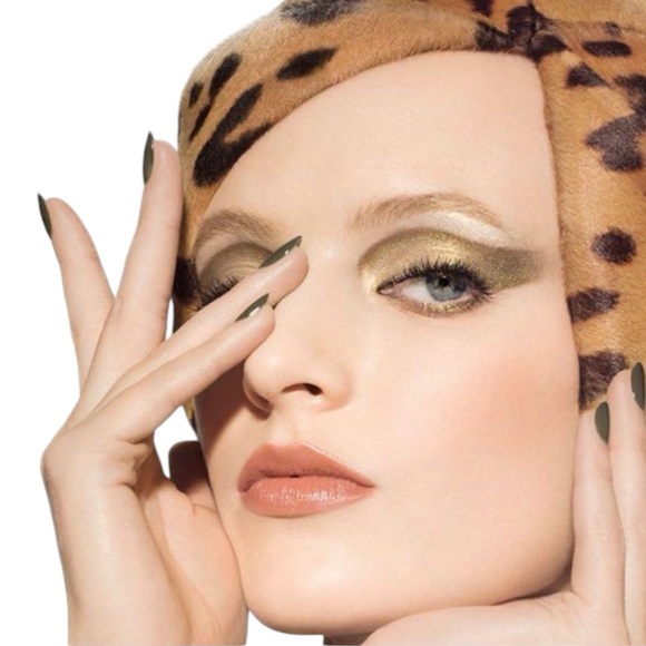 DIOR Golden Jungle Eyeshadows & Gloss Panther Palette - Golden Browns - #002 - Picture 3 of 5